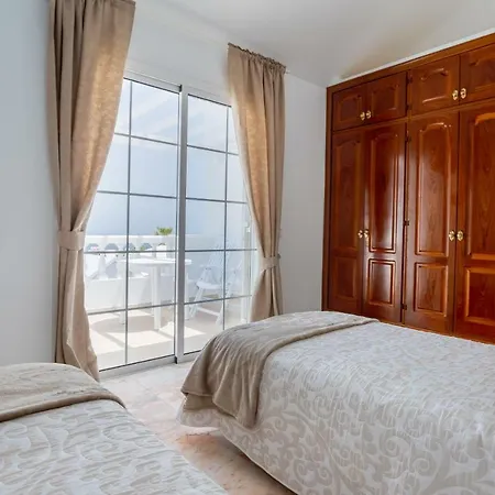 Felicidad * Puerto del Carmen (Lanzarote)